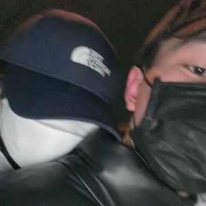 Meet your Posher, Tomoya